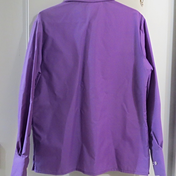 Vintage 70's Ladies SKYR by Scandia Trading Nylon Purple Button Down Shirt Sz LG - Picture 4 of 4
